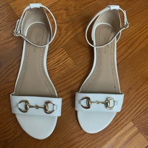 Brooks Brothers white sandals size 8